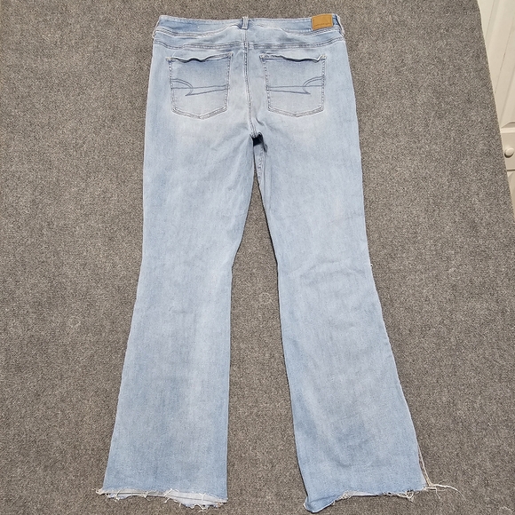 American Eagle Kick Boot Jeans Womens 18 LONG TALL Super Stretch Light Blue Wash - Picture 1 of 12